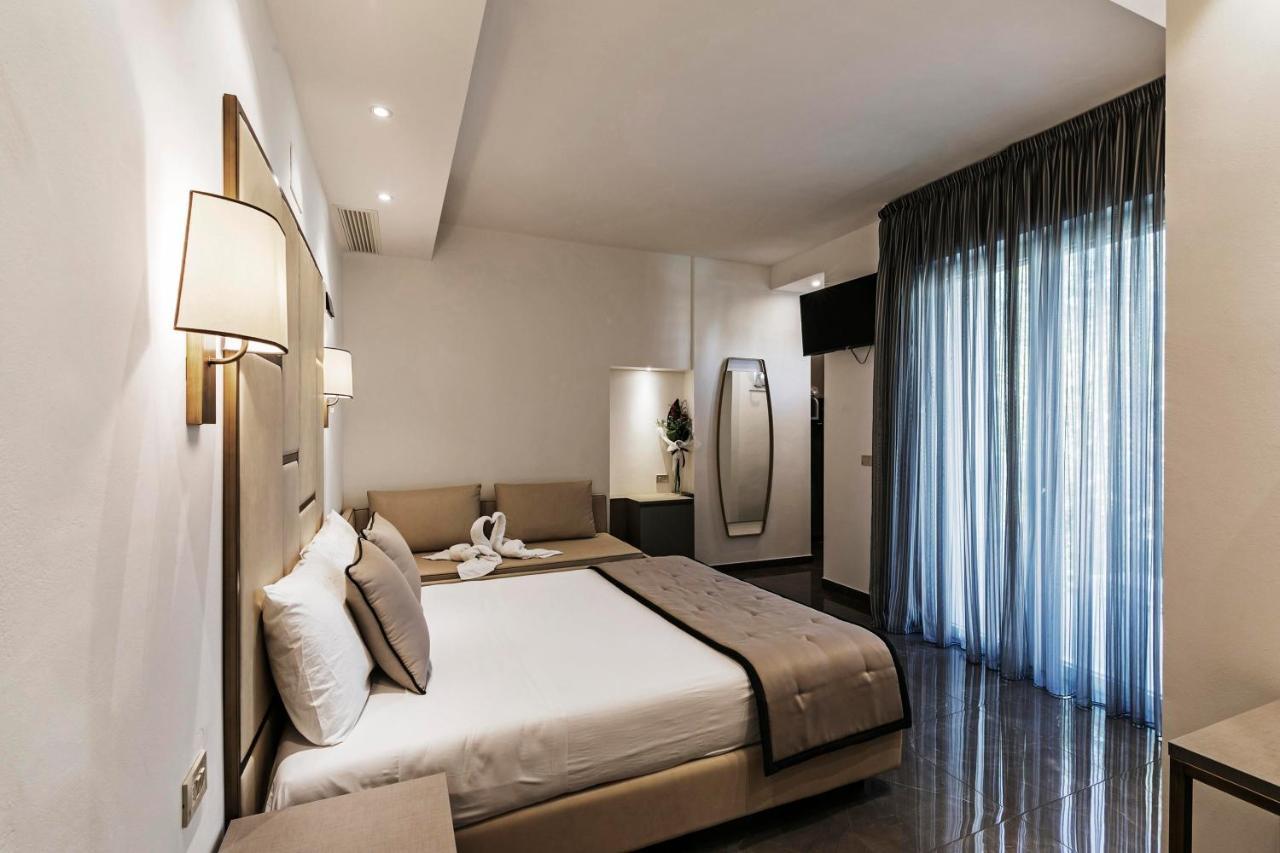 Hotel Des Bains Cattolica Extérieur photo